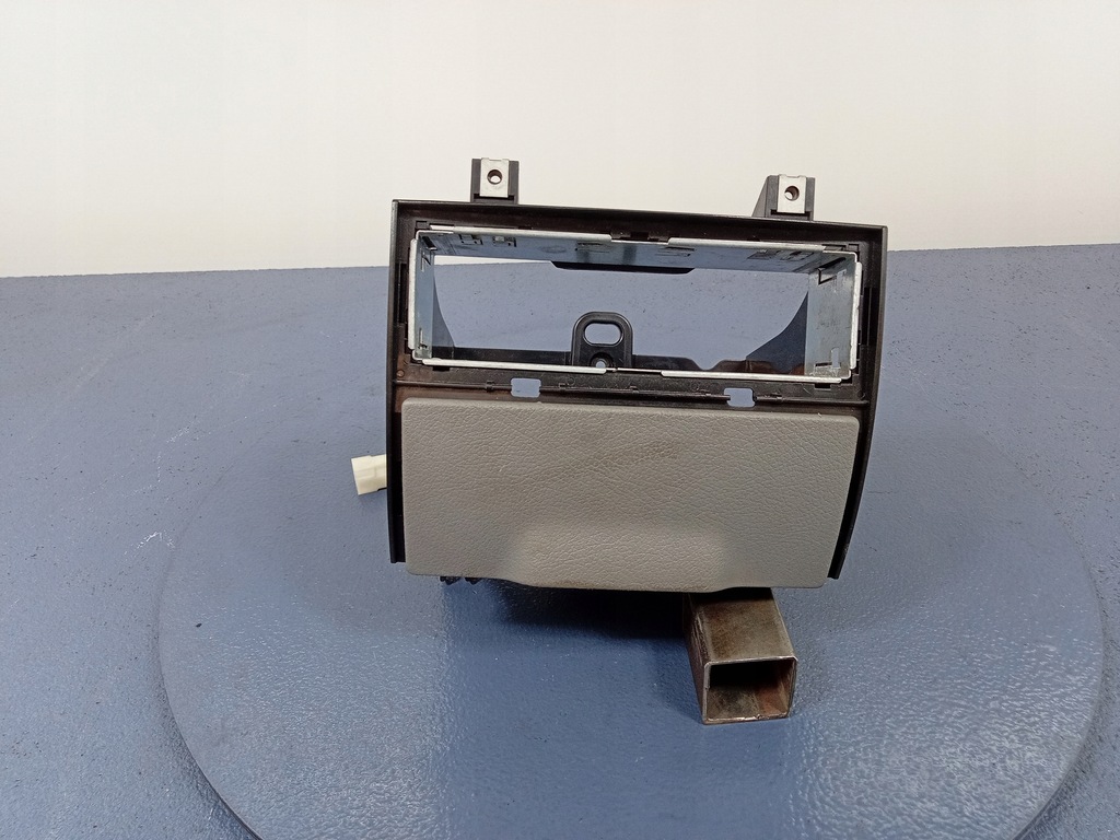 фото №1, Sprinter w906 попільничка кронштейн na чашка