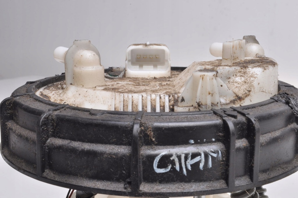 Mercedes w415 1.5 dci насос топлива Доставка