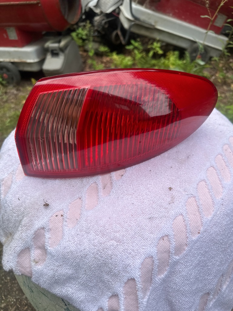 фото №1, Лампа правый задняя крыла alfa romeo 147 00-05r