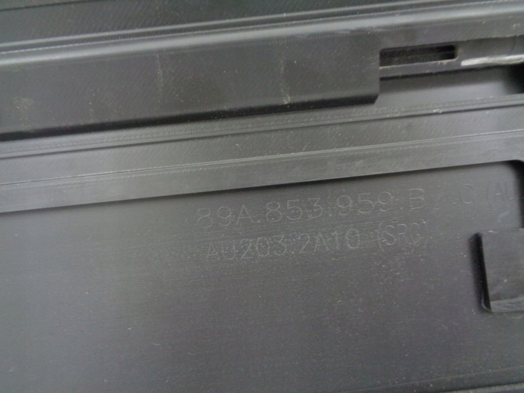 фото №9, Audi q4 e-tron 89a молдинг дверь левый перед