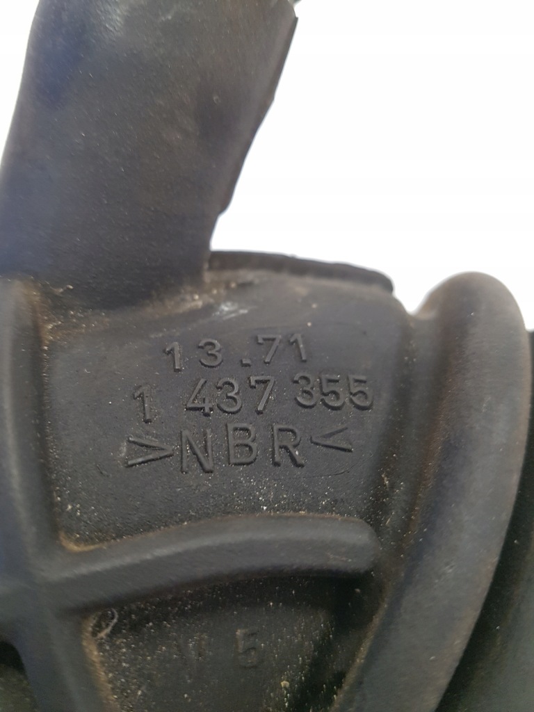 фото №3, Шланг труба впускний повітря bmw e46 1.9 1437355