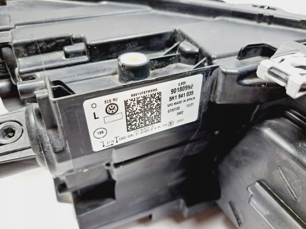 фото №12, Vw golf viii 8 лампа ліва led 5h1941035