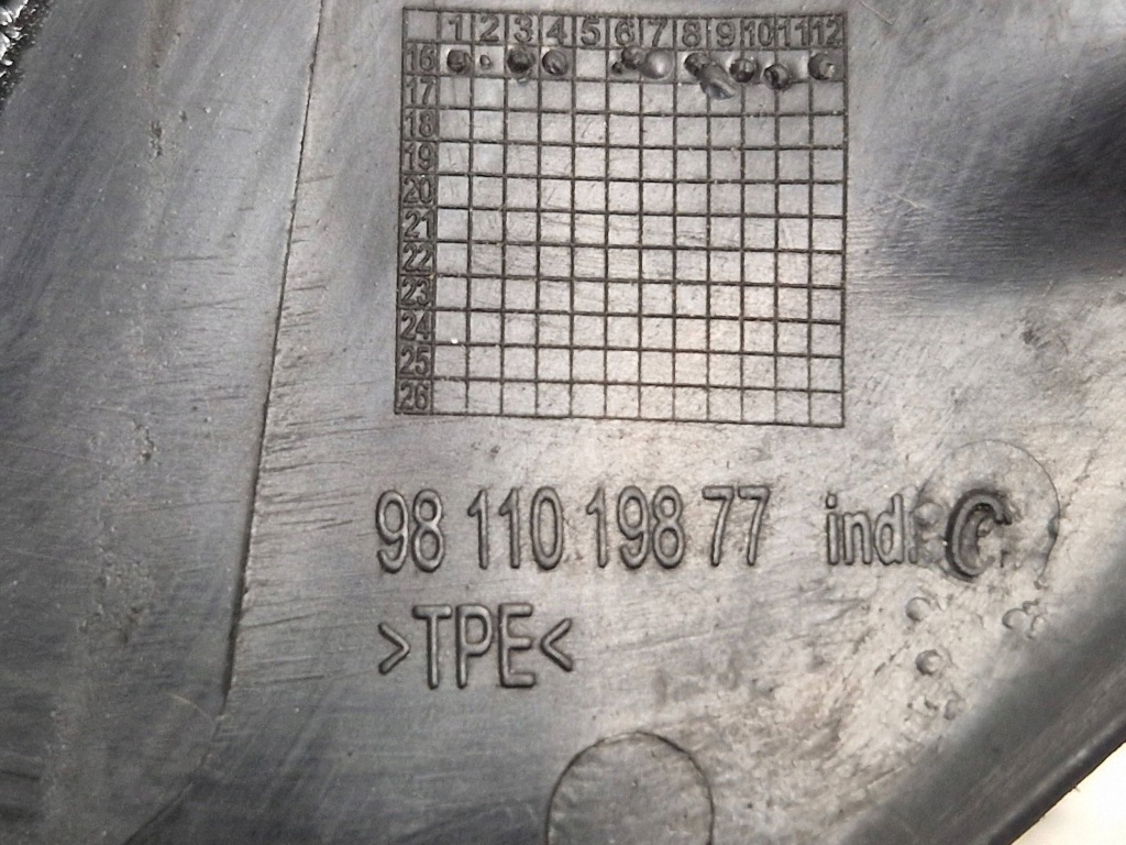 Citroen jumpy 2017 перед сторона правий жабо передні Зі Шроту