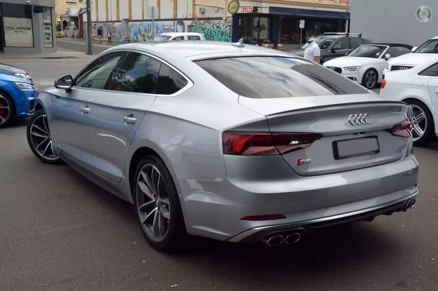 фото №11, Audi a5 s5 f5 sportback 8w8 спойлер спойлер !