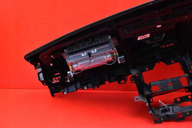 фото №10, Приборная панель консоль приборная панель подушка безопасности eu 8200475219 renault clio 3 iii 05-09