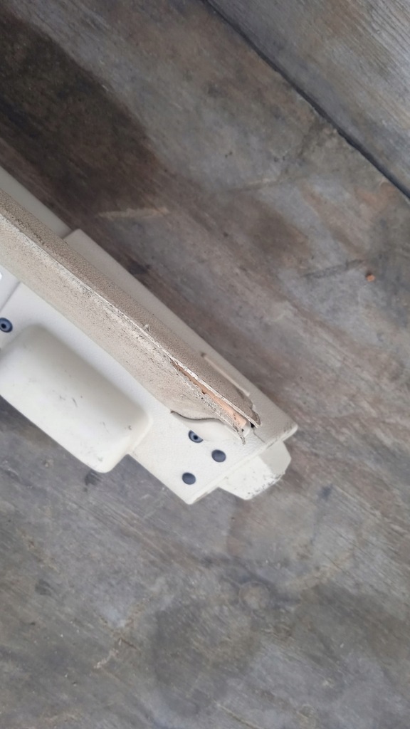 фото №8, Mercedes a150 w169 hb шторка багажника 5d