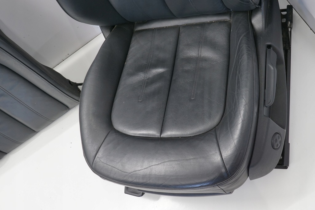 фото №8, Audi a6 c7 kombi lift сиденья заднее сиденье обшивки подогрев