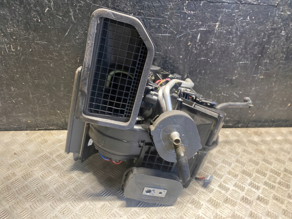 фото №5, Корпус вентилятор renault kangoo iii 2021 272704147r