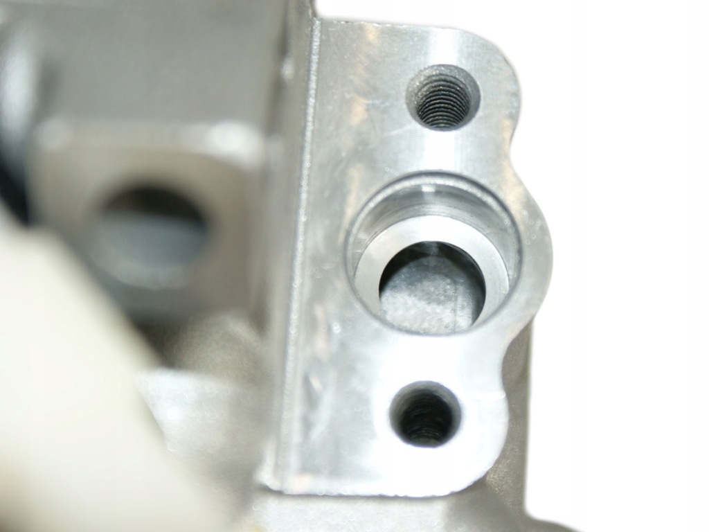 Компрессор кондиционера mazda gdb161450 / h12a1aq4he / ekl36472-za с Разборки