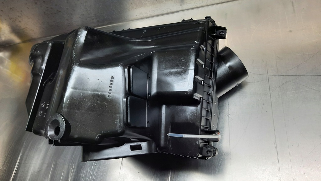 фото №7, Корпус фильтра воздуха 31273658 volvo s60 v60