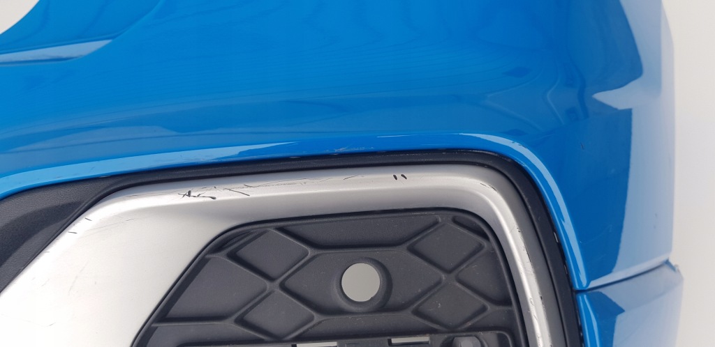 Audi q2 s-line 21- 81a бампер pdc задній задня 81a807323c Зі Шроту