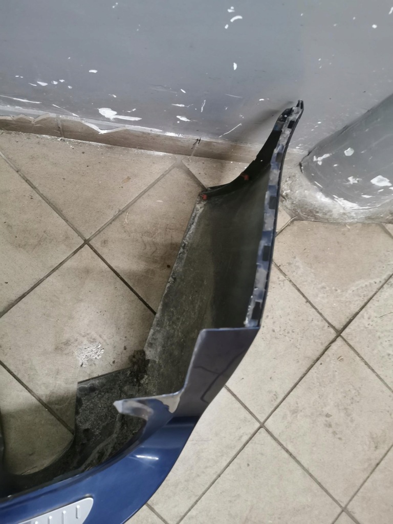 Бампер задний kompletny pdc opel insignia a z22a Доставка