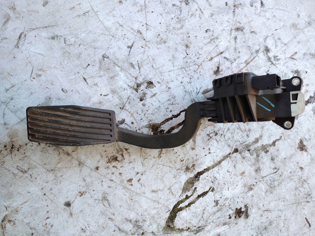 фото №1, Потенциометр газа 13305804 corsa d