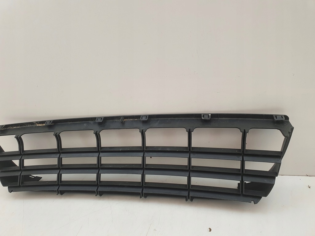 фото №7, Решётка бампера перед vw crafter i 2e0807835a