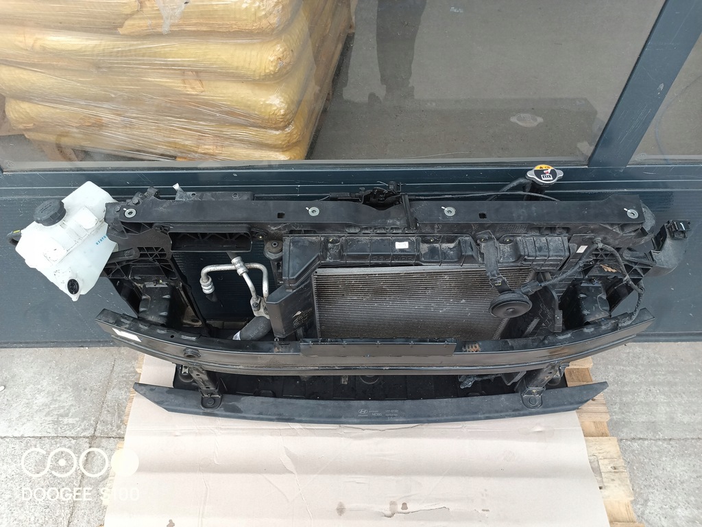 фото №10, Hyundai i10 iii 19- бампер перед kompletny + pas передний радиатор балка