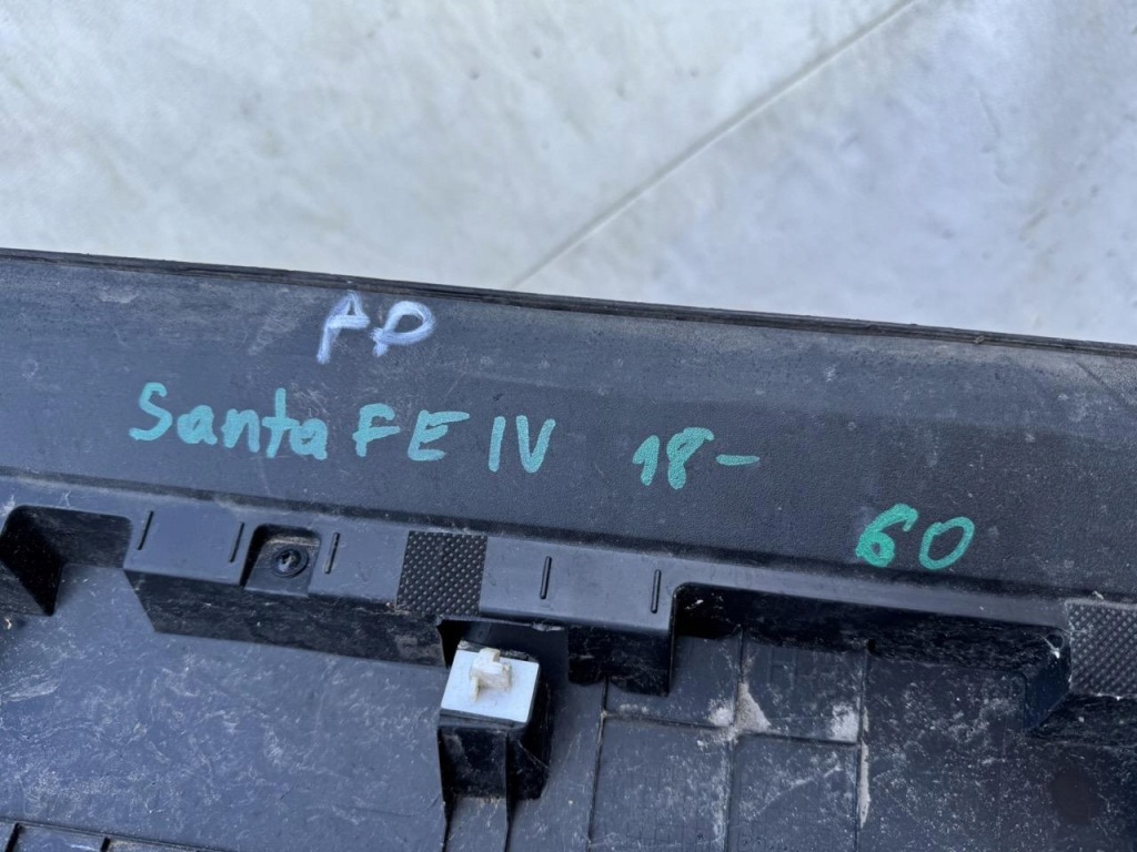 фото №9, Молдинг дверь правая перед hyundai santa fe iv 4 18-