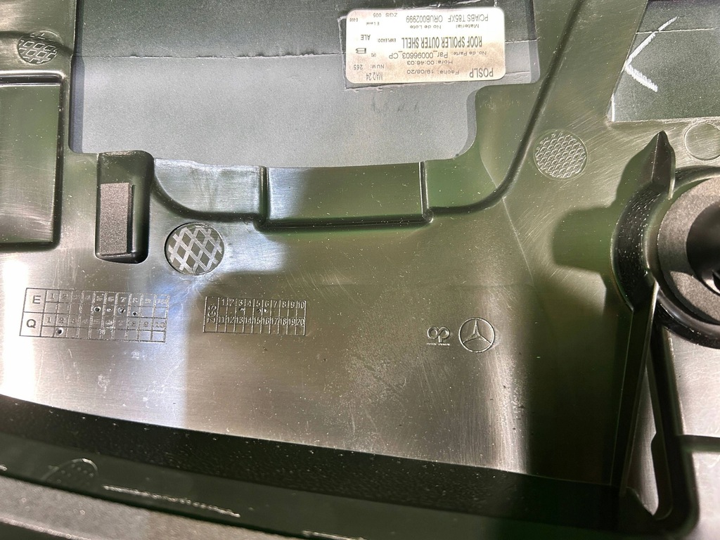 фото №11, Mercedes glb w247 x247 спойлер спойлер козырёк багажника a2477900688