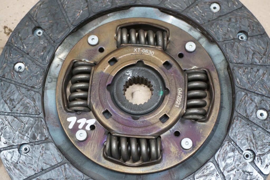 фото №6, Suzuki vitara зчеплення диск + притиск + підшипник 1,6 16v 95r