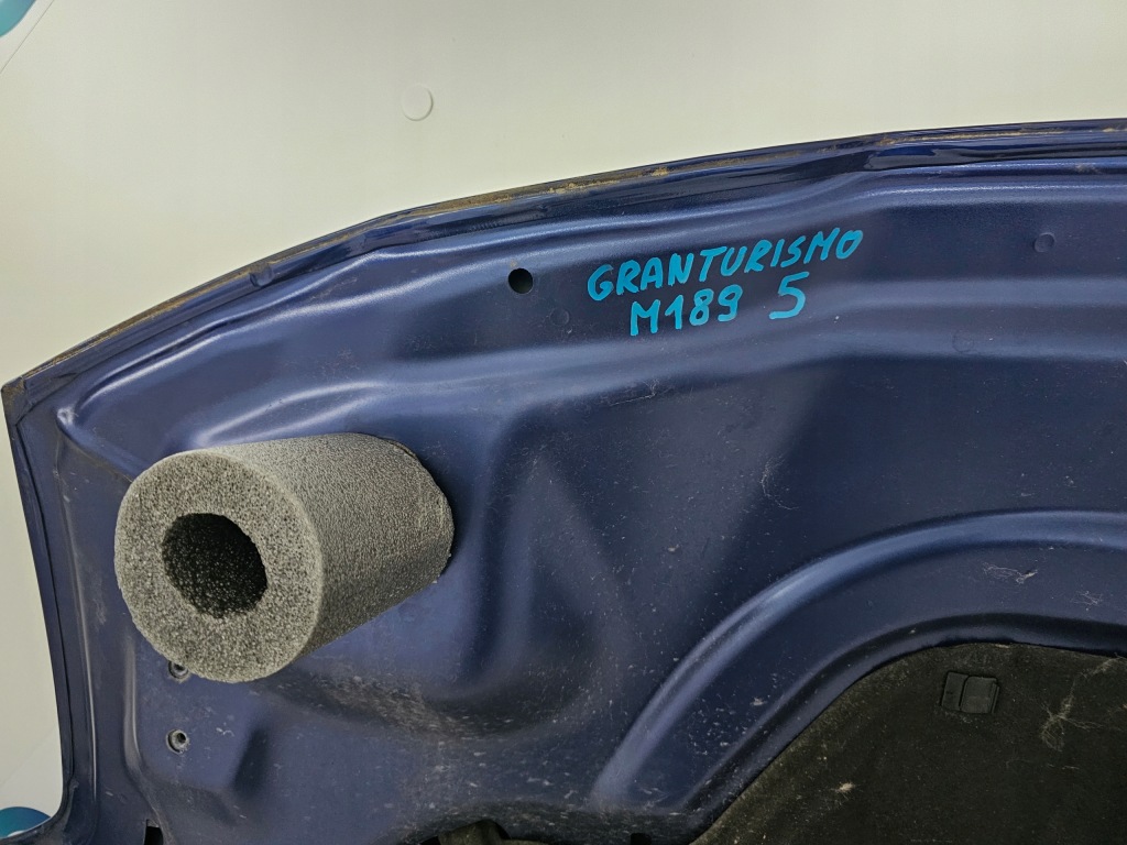 Капот крышка двигателя шумоизоляция maserati granturismo m189 Доставка