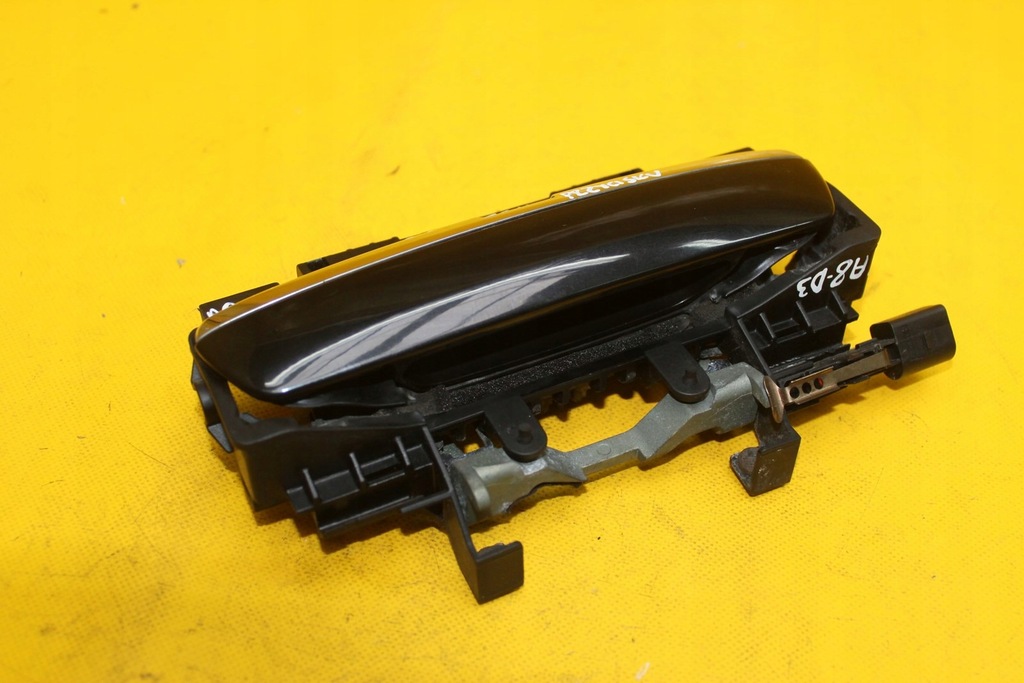 фото №1, Ручка дверь правый перед audi lz9w a8 d3