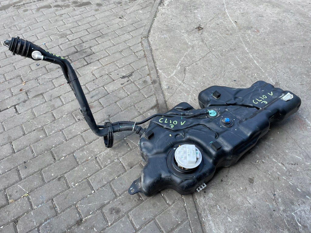 фото №1, Renault clio v бак топлива 1.5 dci 172021576r