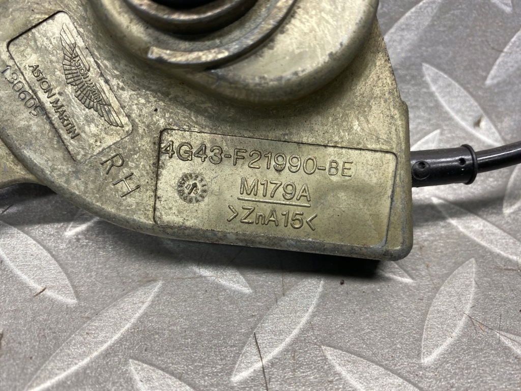 фото №4, Замок вкладка дверь правых aston martin db9