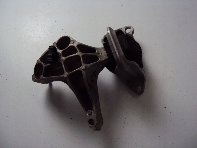 фото №1, Подушка двигуна renault megane iii 08-15