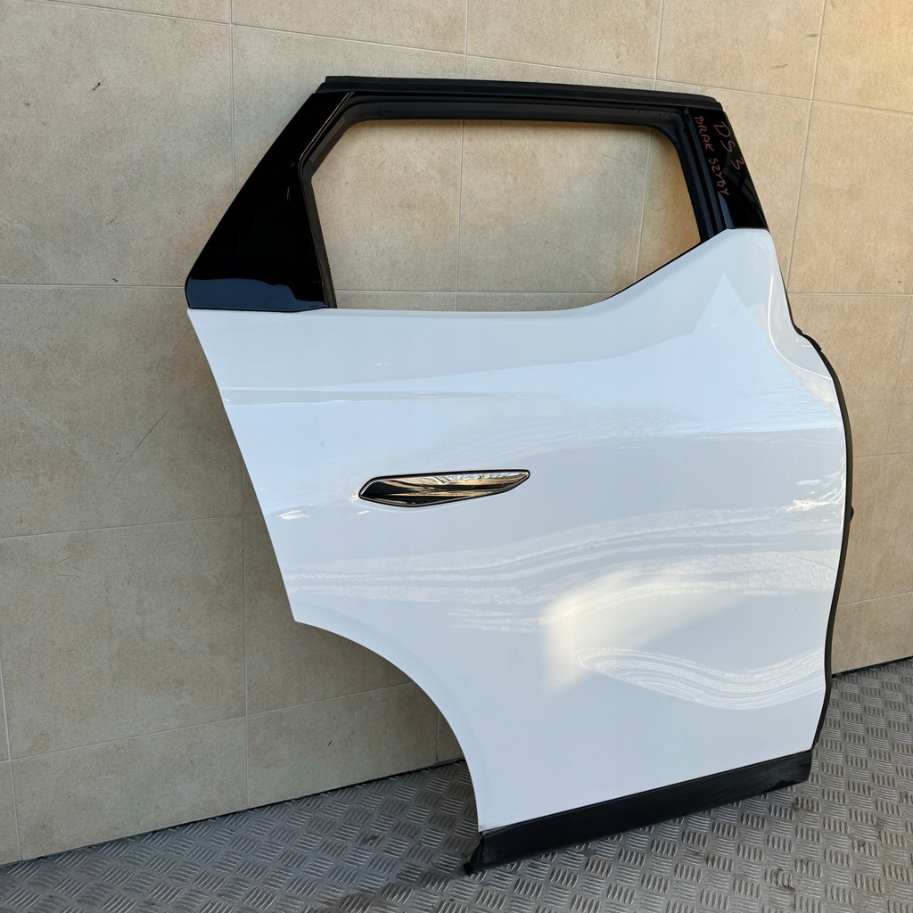 фото №2, Дверь задние правое citroen ds3 crossback 2018 rok