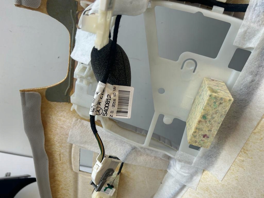 фото №16, Mercedes 213 потолок потолок блок двигателя ручка