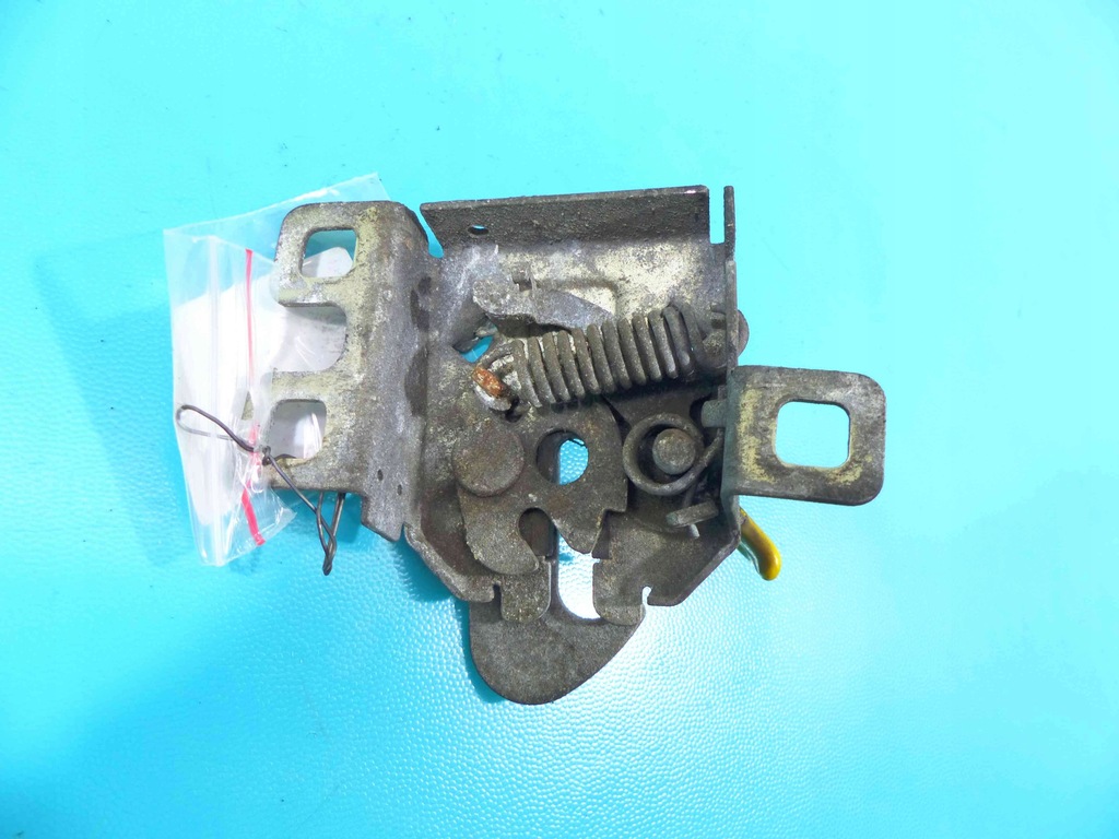 фото №3, Замок капот alfa romeo giulietta