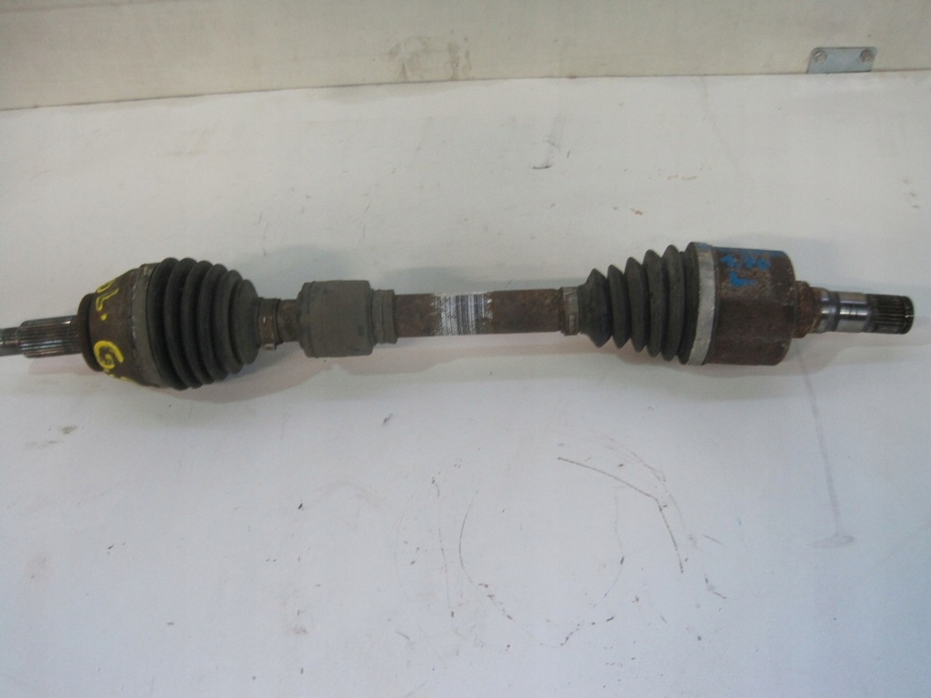 фото №1, Приводной вал левая renault grand scenic 4 1,7dci 391011905r