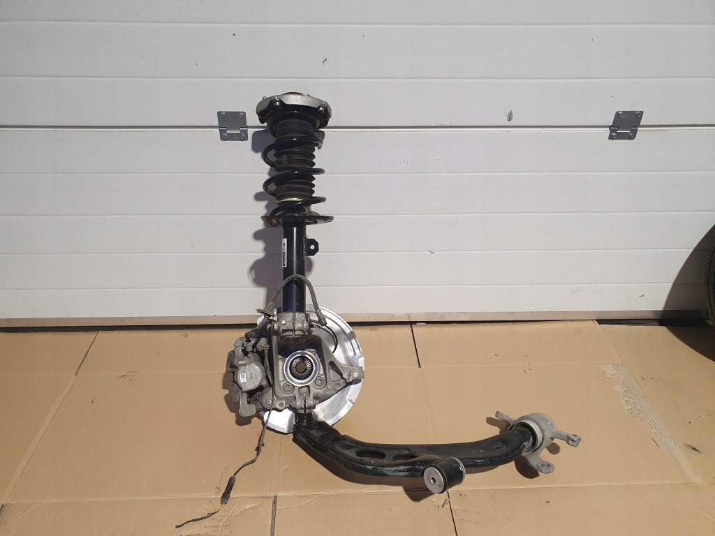 Амортизаторна стійка поворотний кулак амортизатор важіль правий 2.0d 6877062 bmw 1 f40 24r Доставка