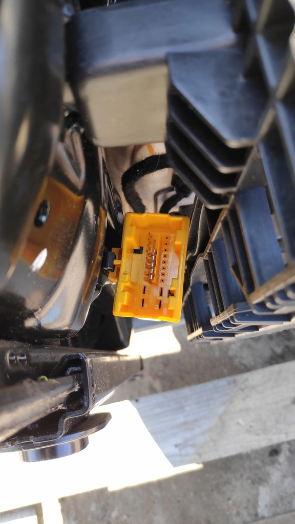 фото №11, Сиденье правый перед citroen c3 ii