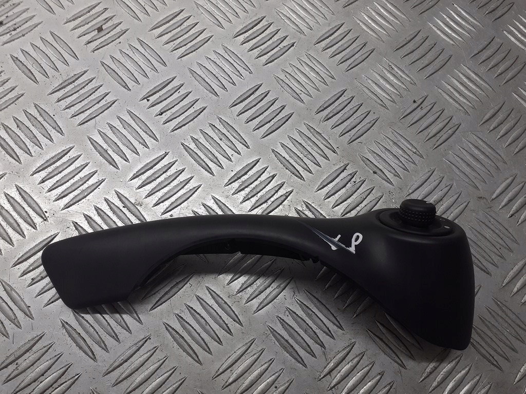 фото №1, Переключатель регулировки зеркал renault clio iii 8200316977