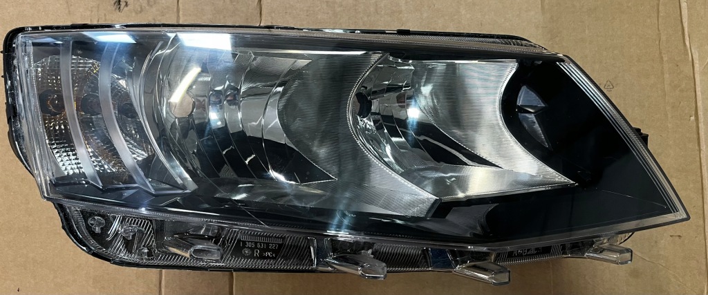 фото №1, Skoda octavia iii 5e лампа передняя правая 5e1941018