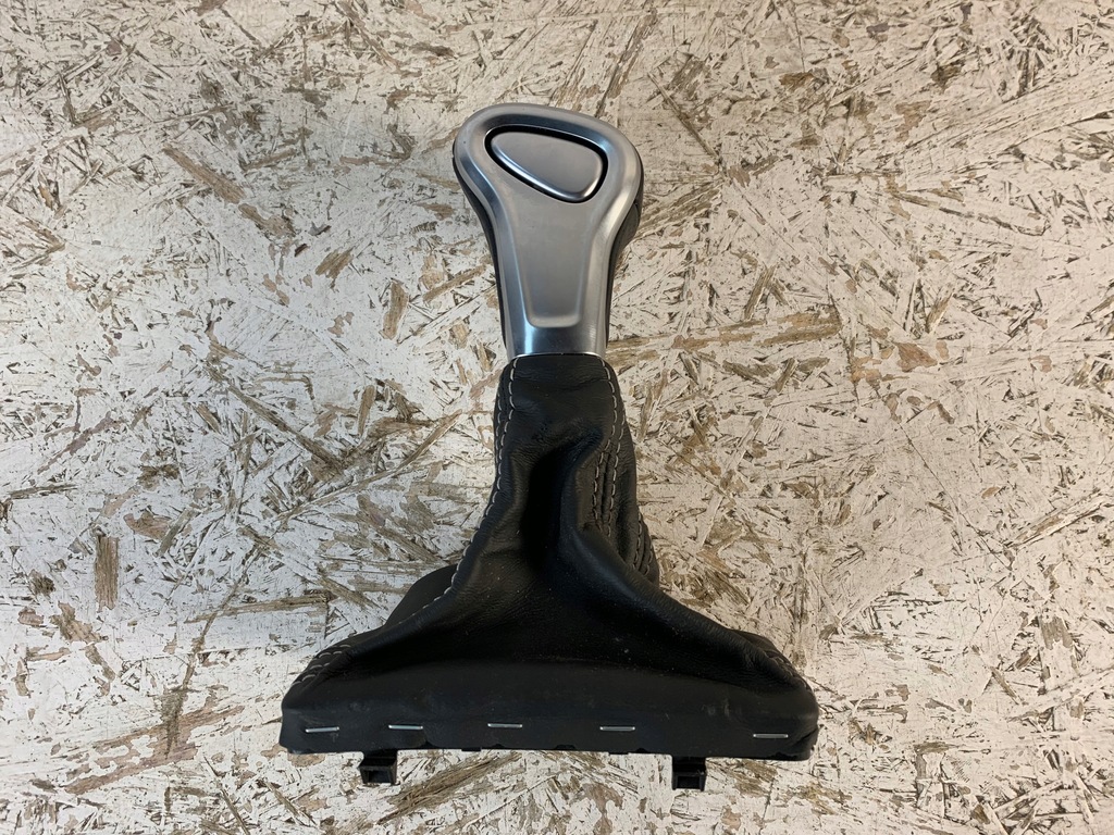 фото №1, Чохол ручка передач audi s3 s4 s5 8k1