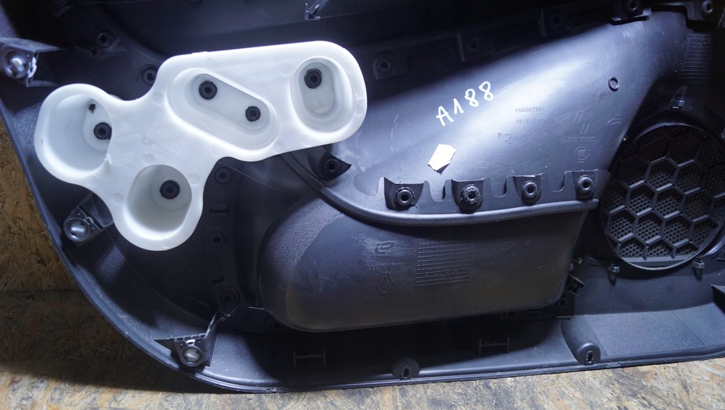 фото №11, Обшивка дверь правый перед renault captur i