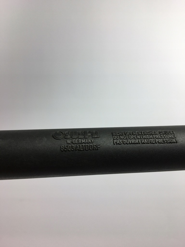 фото №10, Защита цилиндра капот mercedes w201 190 2018870483 oem bdb состояние