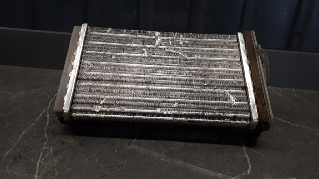 893819031d обігрівач води audi a4 b5 1.8 96r Зі Шроту