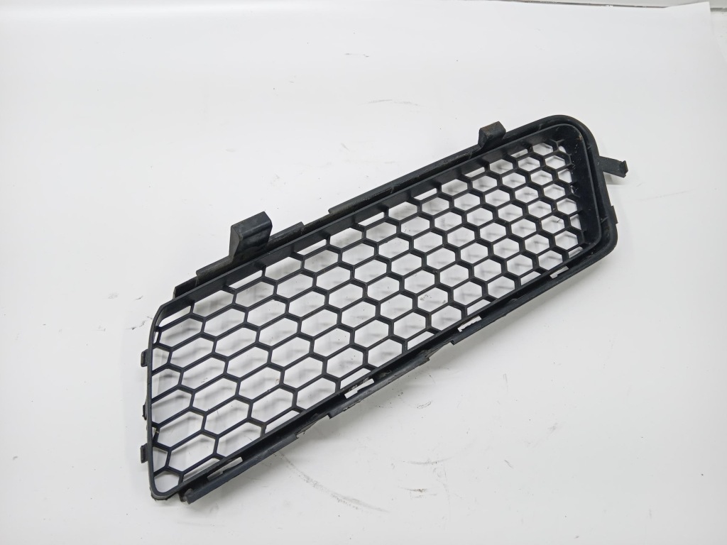 фото №1, Решётка бампера l alfa romeo 159.