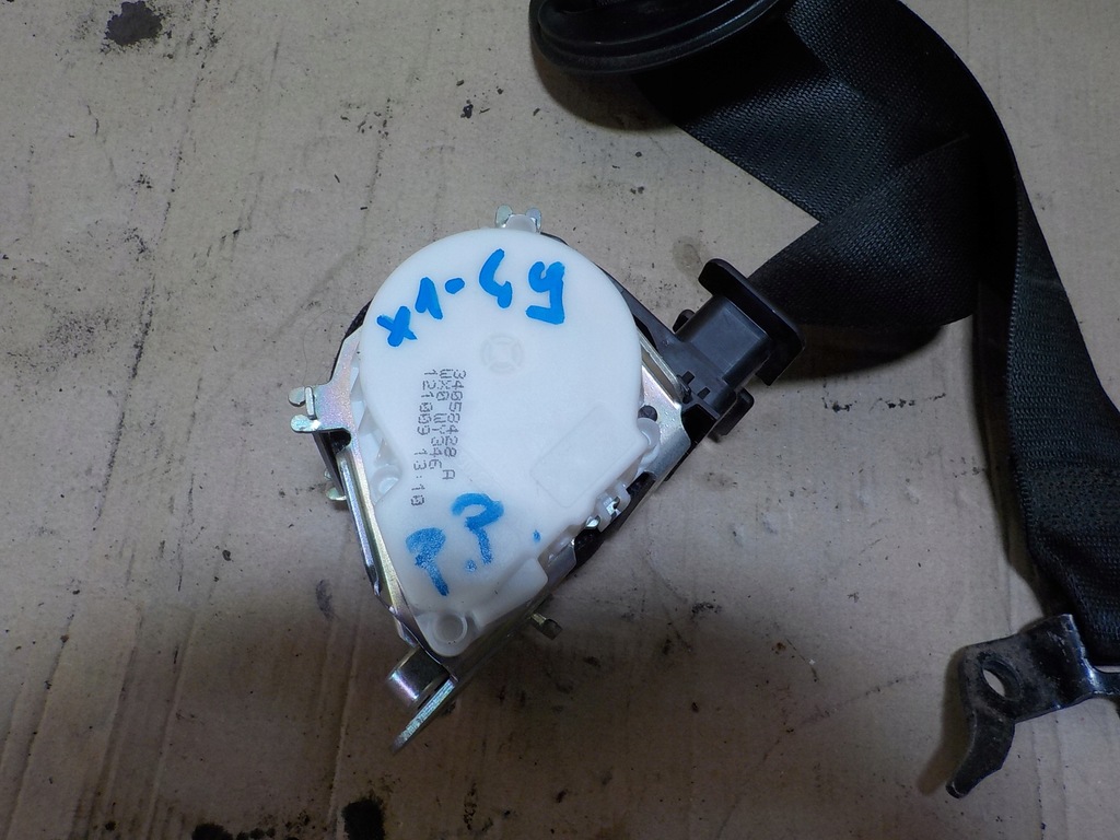 фото №1, Bmw x1 e84 2.0 pas безпеки правий перед