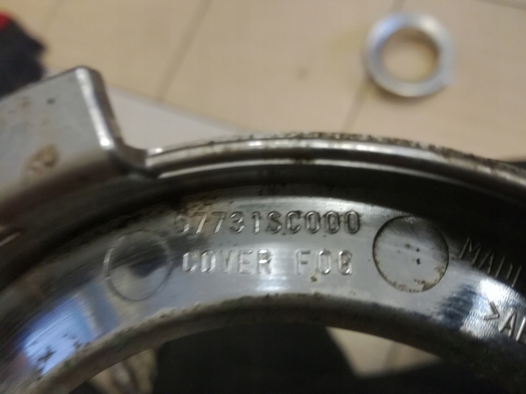 фото №3, Subaru forester iii 2008 - 2011 rok рамка противотуманной фары