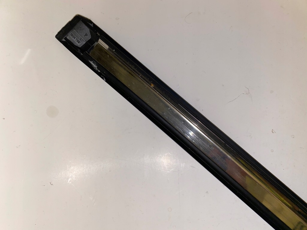 Молдинг дверь перед левая 1904769 bmw e30 Киев