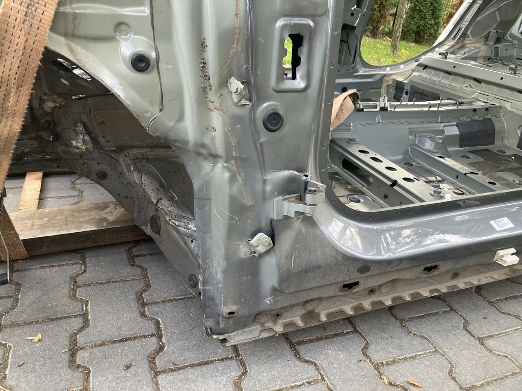 фото №6, Порог левый długo обрезанный bmw 2 f44 c4w