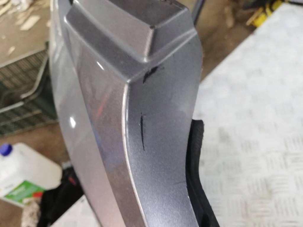 Бампер перед передній peugeot 308 t9 Доставка