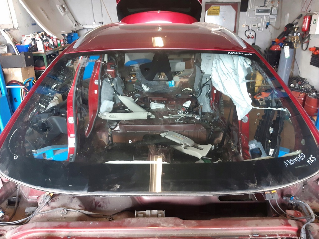Стекло лобовое передняя ford mondeo mk5 2015 подогрев в Украине