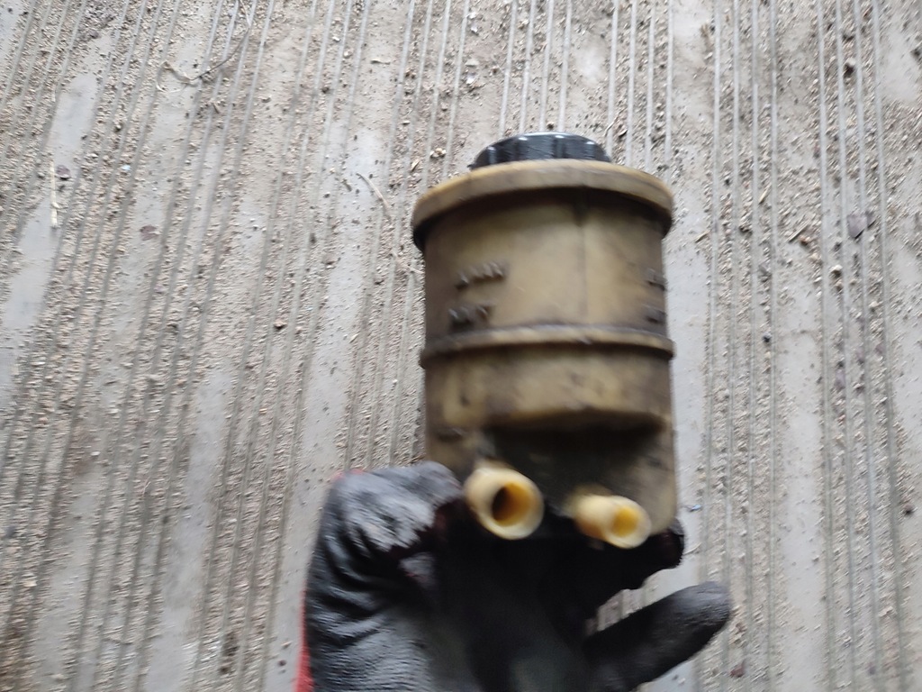 фото №3, Бачок усилителя renault master 7700795347