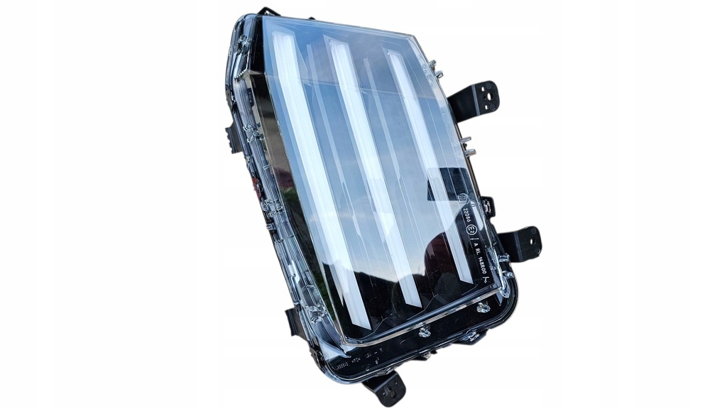 фото №1, Лампа led drl противотуманная фара правый peugeot e-208 e-2008 ii lift 9850423580 org new