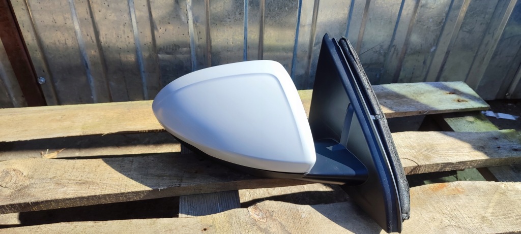 фото №1, Праве дзеркало зовнішнє opel insignia b przedlift 13 pin лак z40r