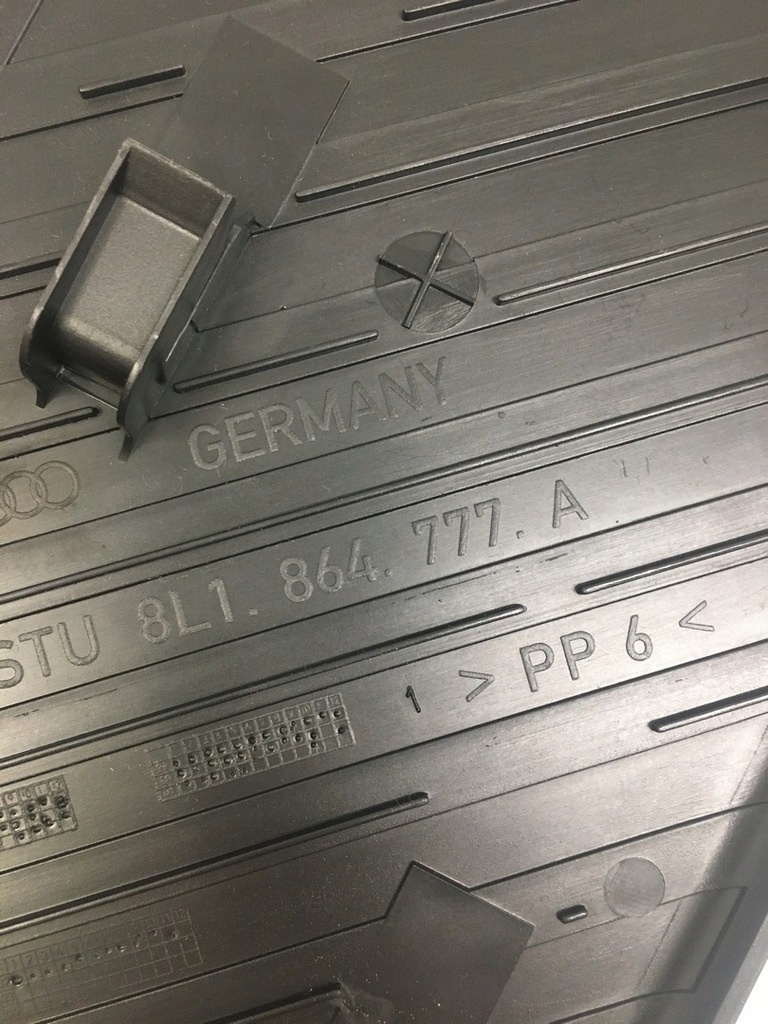 фото №12, Audi a3 8l podstopek підніжка 8l1864777a